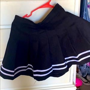 Pleated mini skirt